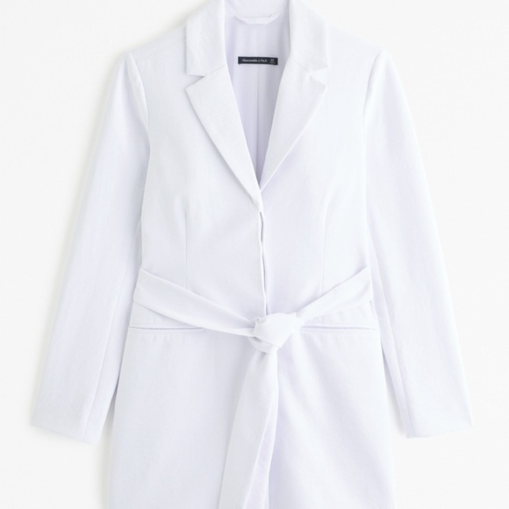 Abercrombie & Fitch Crepe Blazer Dress
